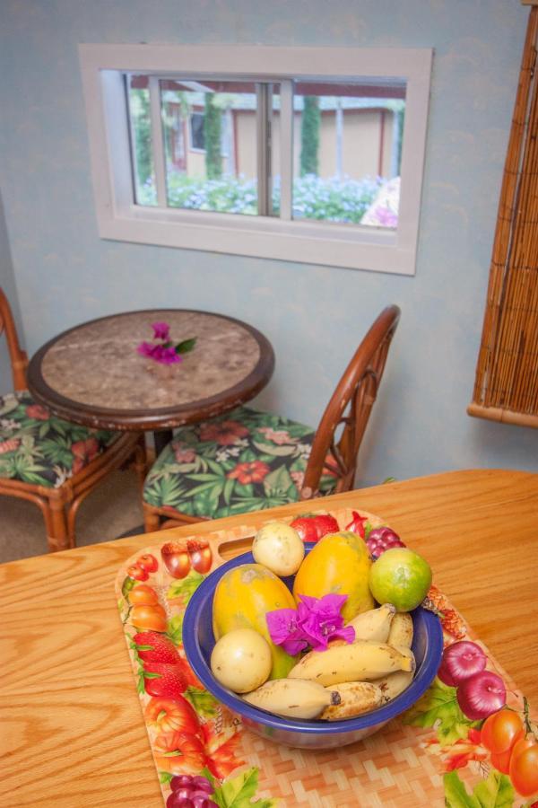 Banyan Tree Sanctuary Guest House Kalaoa ภายนอก รูปภาพ
